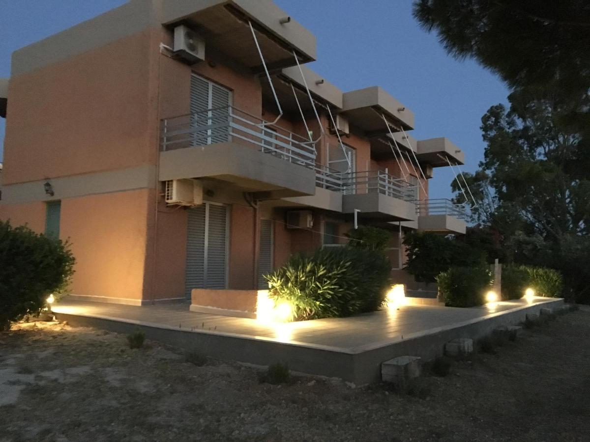Galini Studios And Apartments لاسي المظهر الخارجي الصورة